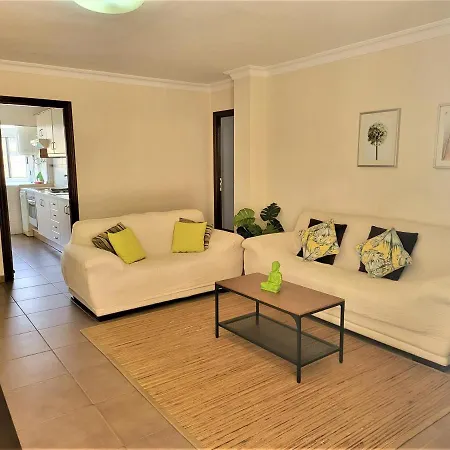 2 Bedrooms Sea View 100 Meters From Ocean