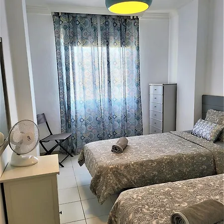 2 Bedrooms Sea View 100 Meters From Ocean