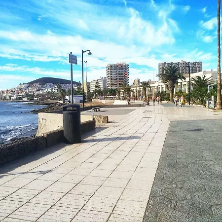 Apartment 2 Bedrooms Sea View 100 Meters From Ocean Los Cristianos (Tenerife)