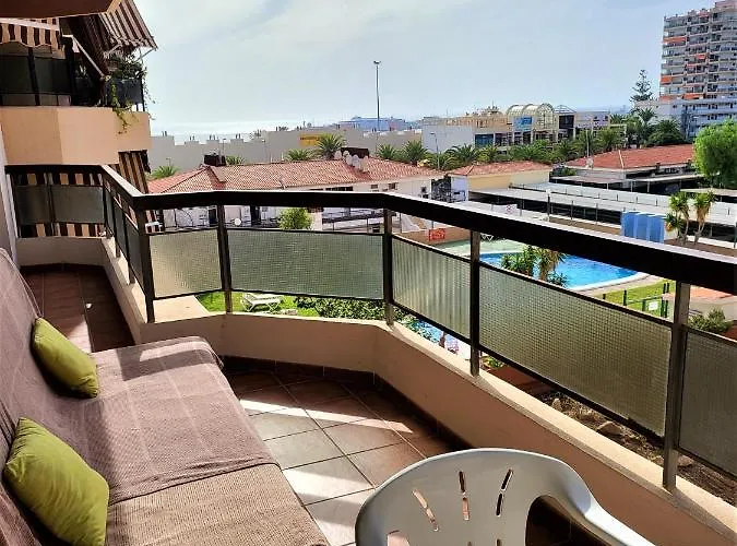 2 Bedrooms Sea View 100 Meters From Ocean